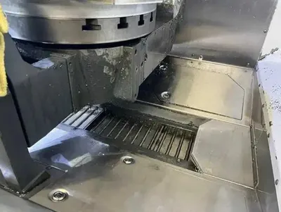 2017 HAAS UMC-750SS Universal Machining Centers | Midstate Machinery (5)