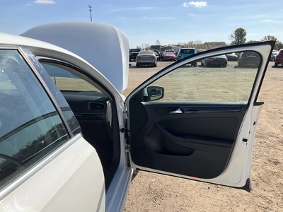 Used 2015 VOLKSWAGEN JETTA Cars Michigan US | Miedema Asset Management Group #1579099
