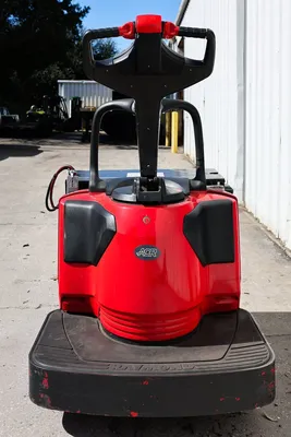 USED 2013 RAYMOND 8410