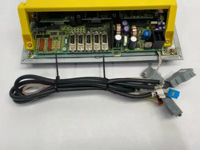 USED FANUC OPERATOR INTERFACE PANEL 18I-MA SERIES, 7.2" DISPLAY MONO