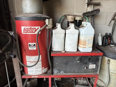 Used _UNKNOWN_ _UNKNOWN_ Steam Cleaners Michigan US | Miedema Asset Management Group #1371995