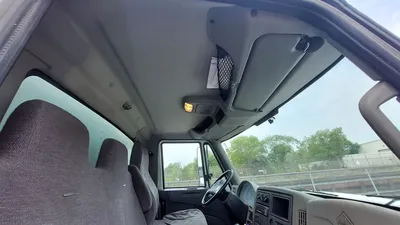 2015 INTERNATIONAL 4300 SBA 4X2 BOX TRUCK Highway Tractors | Platinum Group (32)
