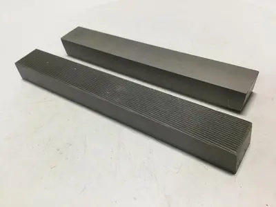 NEW HLT 4-N2-S10-900