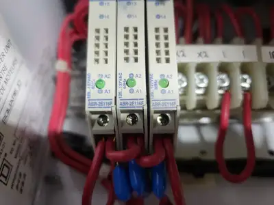 USED SQUARE D MODEL 6
