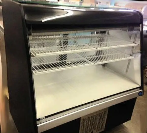 48" CURVED GLASS DISPLAY CASE