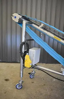 Used Belt Conveyor, 13’’ Wide X 115’’ Long, Variable Speed