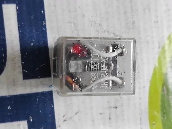 Used LG SZR-MY2-N1 Relays & Switches | SMT Resource #488461