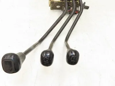 Toyota 5FBE15 Electric Forklift Hydraulic Control Lever System Assembly
