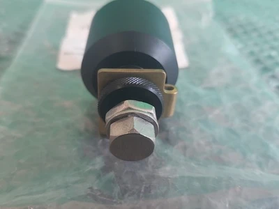 NEW PERKIN ELMER B0098258