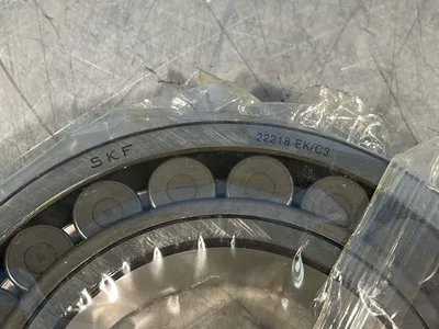 NEW SKF 22218 EK/C3