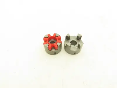 HY1453260 Coupling 5/8" Shaft Lot of 2