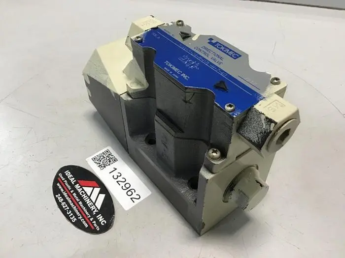 Used VICKERS DG4V-5-2A-M-P7L-H-7-40 Valves/Fittings Michigan US | Ideal Machinery #607460
