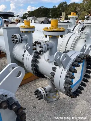 Wuxi 333 Sq Ft Shell and Tube Heat Exchanger, Duplex 2205 Tubes & Shell, High Pressure