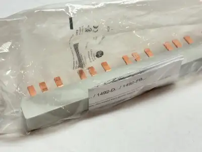 NEW ALLEN-BRADLEY SER. A BUSBAR 3-POLE, 57-PINS, 3-PHASE 100A
