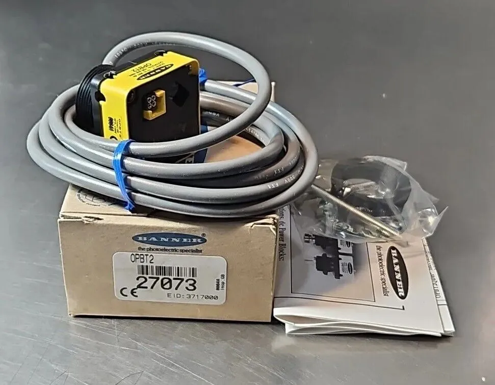 Banner OPBT2 Power Block Sensor. Loc5C4