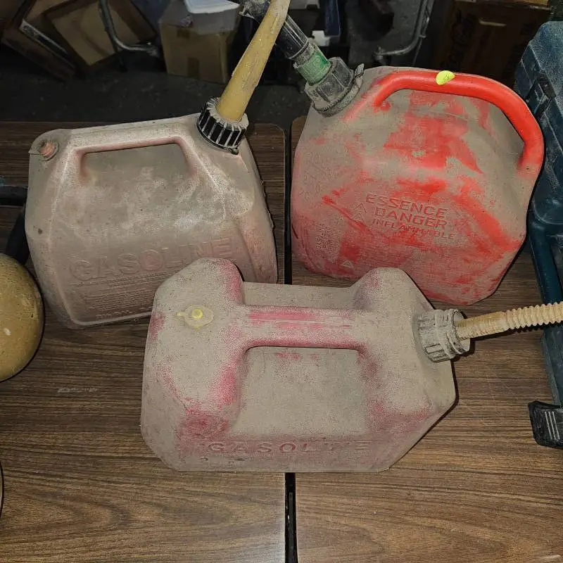Lot of 3 Gas Cans