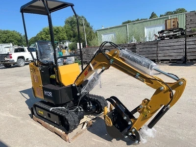 2026 CFG Mini Excavator (H12R)