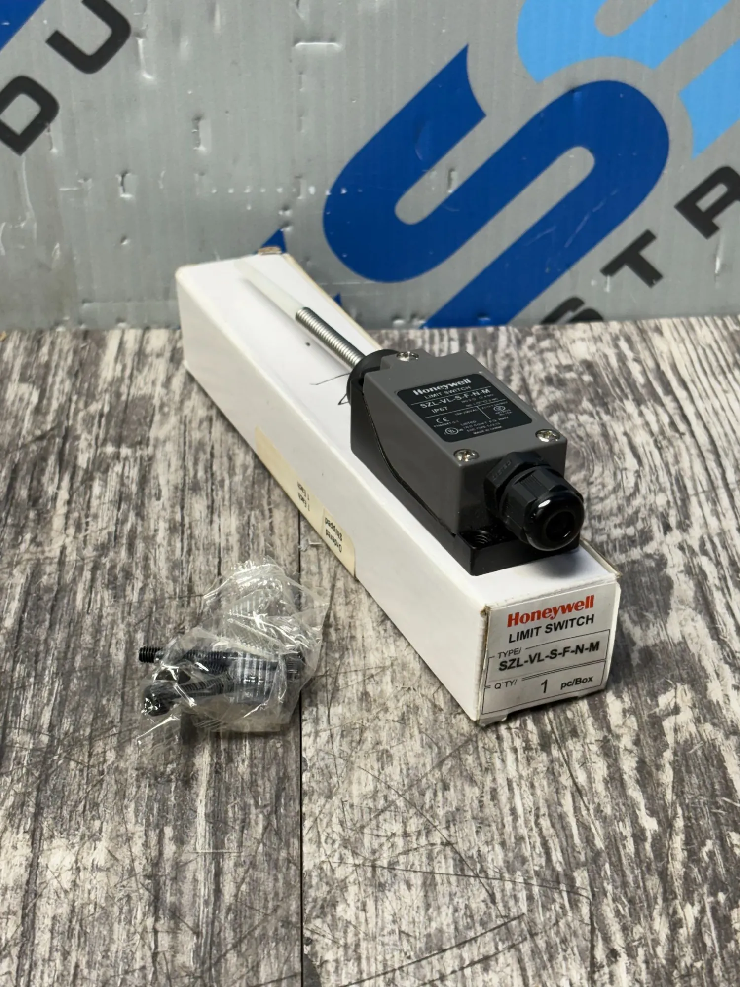 USED HONEYWELL SZL-VL-S-F-N-M