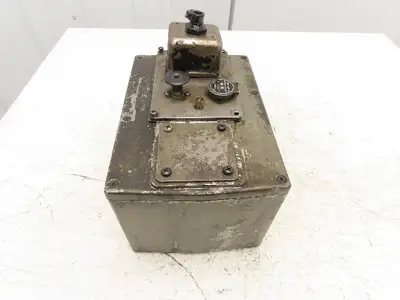 Lube Corp MMXL Automatic Oil Lubricator Pump Machine Oiler 6L Tank 2.5cc 115V