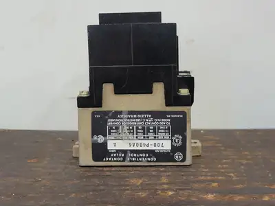 USED ALLEN-BRADLEY 700-P400A4
