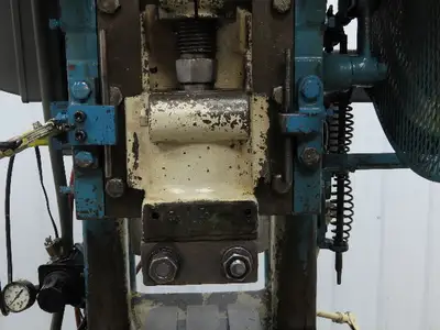 L&J No 3 Mechanical OBI Punch Press 22 Ton 1-3/8" Stroke 63/4" Throat 2Hp 3Ph