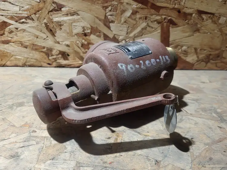 Used FARRIS 1855 Valves/Fittings British Columbia CA | Lenmark #255507