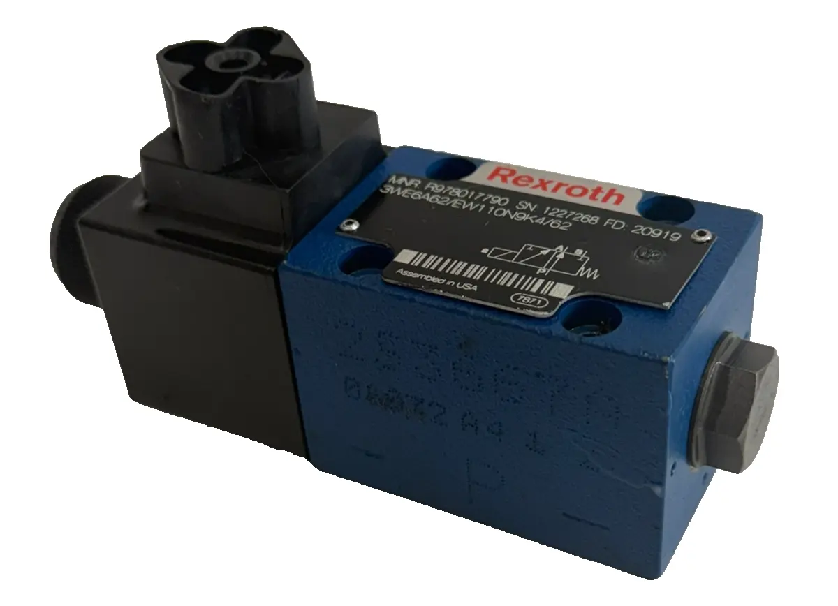 NEW REXROTH R978017790 DIRECTIONAL VALVE 3WE6A62/EW110N9K4/62