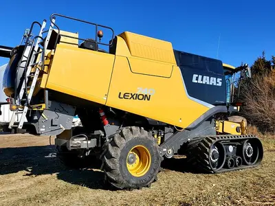 USED 2013 CLAAS LEXION 740TT