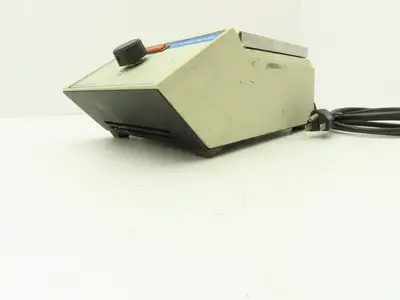 Cole Palmer ST1 C-P Stirrer Lab Magnetic Rotary 1500 RPM 120V