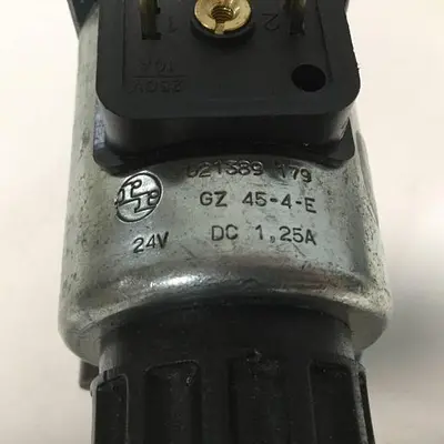 USED MANNESMANN REXROTH 4WEH10P644/6EG