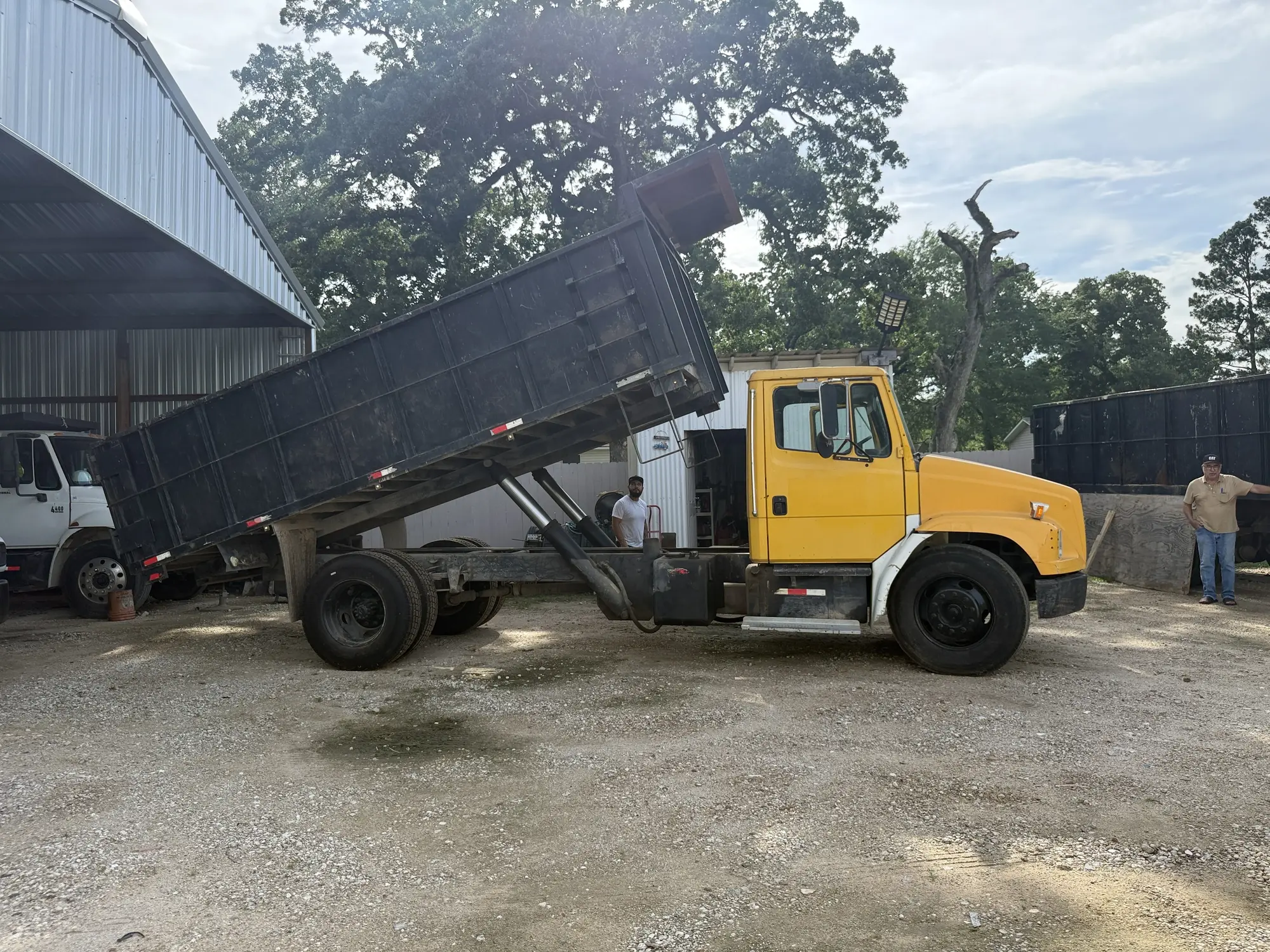 Used 2001 FREIGHTLINER FL70 Dump trucks Texas US | Proxy Equipment #1388848