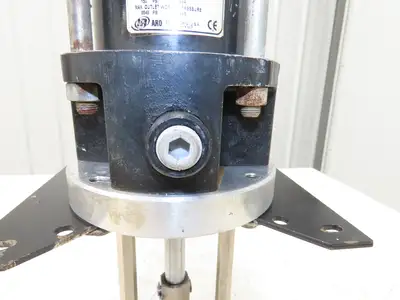 Ingersoll Rand ARO 67120-P43 Pneumatic Extrusion Pump Air Motor Only