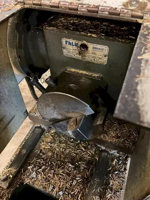 USED JF BERNS 76-JB-3CAPACITY ................. 3"DIGITAL READ OUT ......... YESMOTOR .................... 3 HP