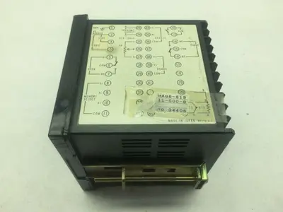 Barber-Colman MAQ6-619-11-000-8 Temperature Controller