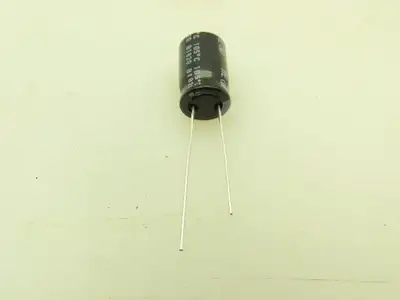 Nichicon 493-1609-ND Aluminum Capacitor 220uF 50V  LOT OF 68