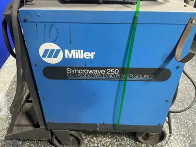 Used MILLER SYNCROWAVE 250 Tig Welders Ohio US | HGR 24 #1404598