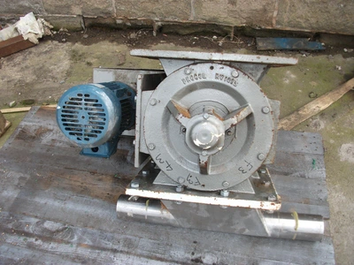 Rotary Valve M/S 250Mm Dia