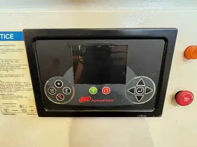USED 2001 INGERSOLL-RAND SSR-EP125