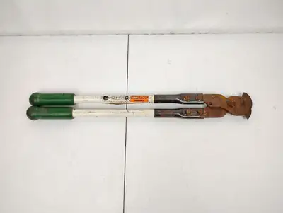 Used Greenlee 704 704 Cutters / Strippers US | Sporadic Surplus LLC #1069301