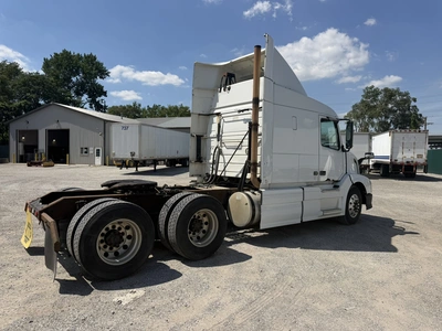 Used 2009 VOLVO VNL Conventional trucks Indiana US | Miedema Asset Management Group #1414638