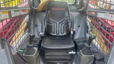 USED 2021 Takeuchi TL8
