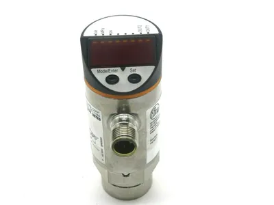 NEW EFECTOR PN7204 PRESSURE SENSOR PN-010-RBN14-QFRKG/US