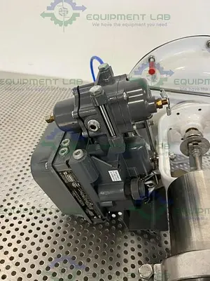 USED FISHER BAUMANN 84161SA SANITARY CONTROL VALVE CV17 W/ FISHER VALVE POSITIONER