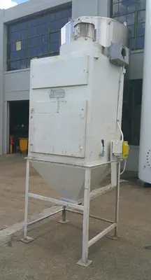 SPC9321  Dust Collector 300 sq.ft. Sternvent Co. shaker type dust collector 7.5 hp fan