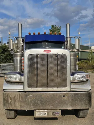 2010 PETERBILT TRUCK TRACTOR Road Tractor | Iron Listing (9)