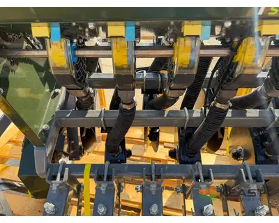 Used PH OUTDOORS _UNKNOWN_ Food Plot Seeders Iowa US | Keast Enterprises #1360392