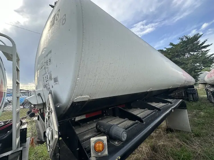 Used 2014 POLAR 406 Tanker Trailers Texas US | MCO Truck & Equipment #1513784