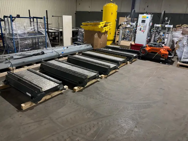 Used KUKA KL4000 LINEAR RAIL Linear Guides | Maverick Industrial Sales #1116085