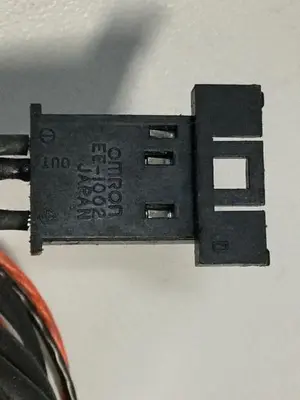 USED OMRON EE-1002