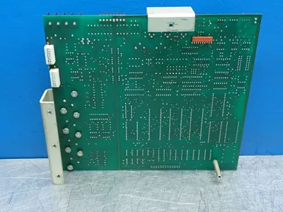 USED HAAS AUTOMATION 323051E